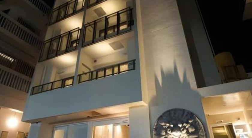 Condominio Makishi Наха Экстерьер фото